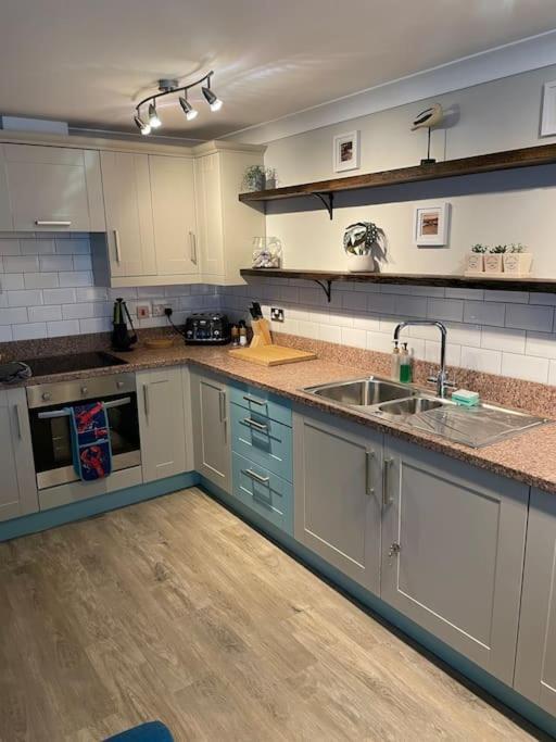 Seaside Modern Apartment Westward Ho!  Εξωτερικό φωτογραφία